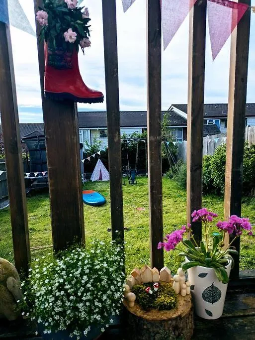 Quaint 3 Bedrooms Ditchling Beacon Near Beach Bus Hove